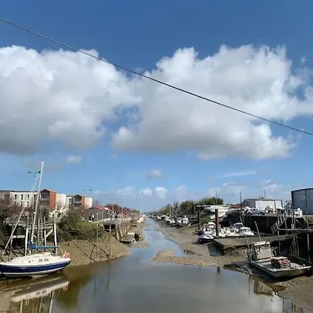 A Cote Du Pont La Tremblade